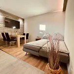 Felix Apartmán *